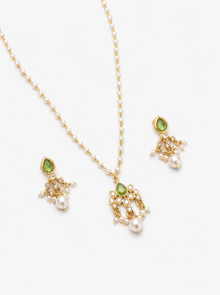 Mehendi green necklace set